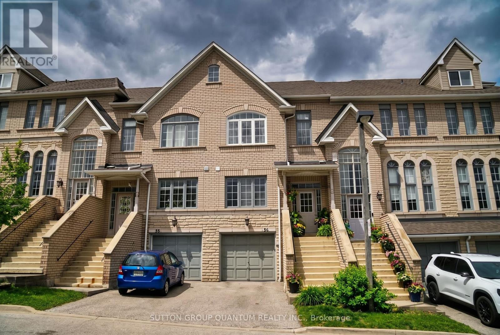 Row / Townhouse for Sale in 26 - 5525 PALMERSTON CRESCENT|Mississauga (Central Erin Mills), Ontario L5M5Z8