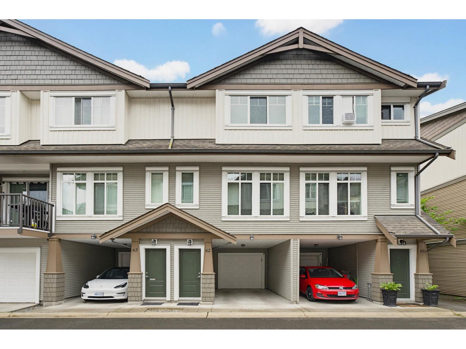 【R20862】PLACE For sale: 62 8250 209B STREET, Langley, British Columbia V2Y0J7