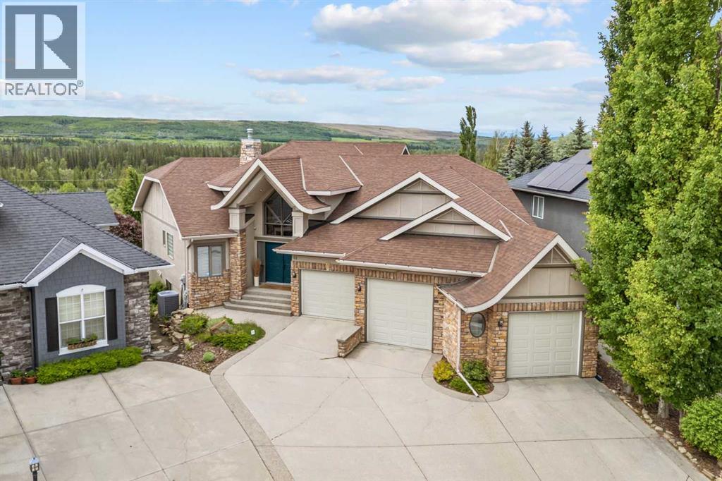 House for Sale in 13 Discovery Rise SW|Calgary, Alberta T3H4N6
