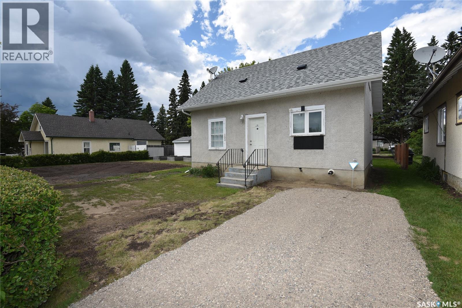 For sale: 302 Main STREET, White Fox, Saskatchewan S0J3B0