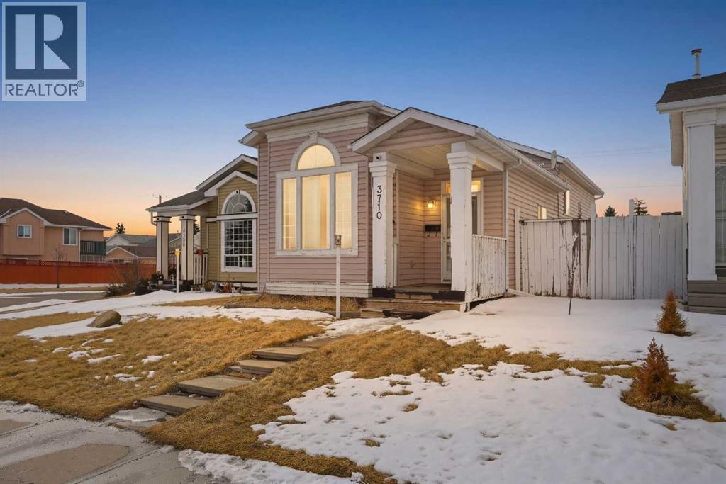 House for Sale in 3710 Catalina Boulevard NE|Calgary, Alberta T1Y6W6