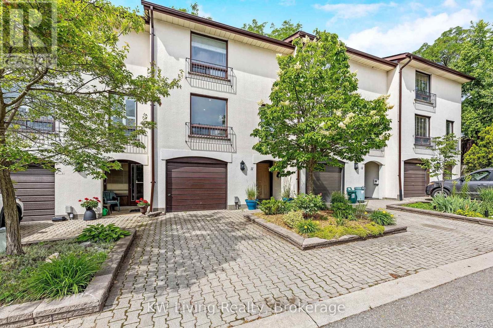 Row / Townhouse for Sale in 11 - 6679 SHELTER BAY|Mississauga (Meadowvale), Ontario L5N2A2 2