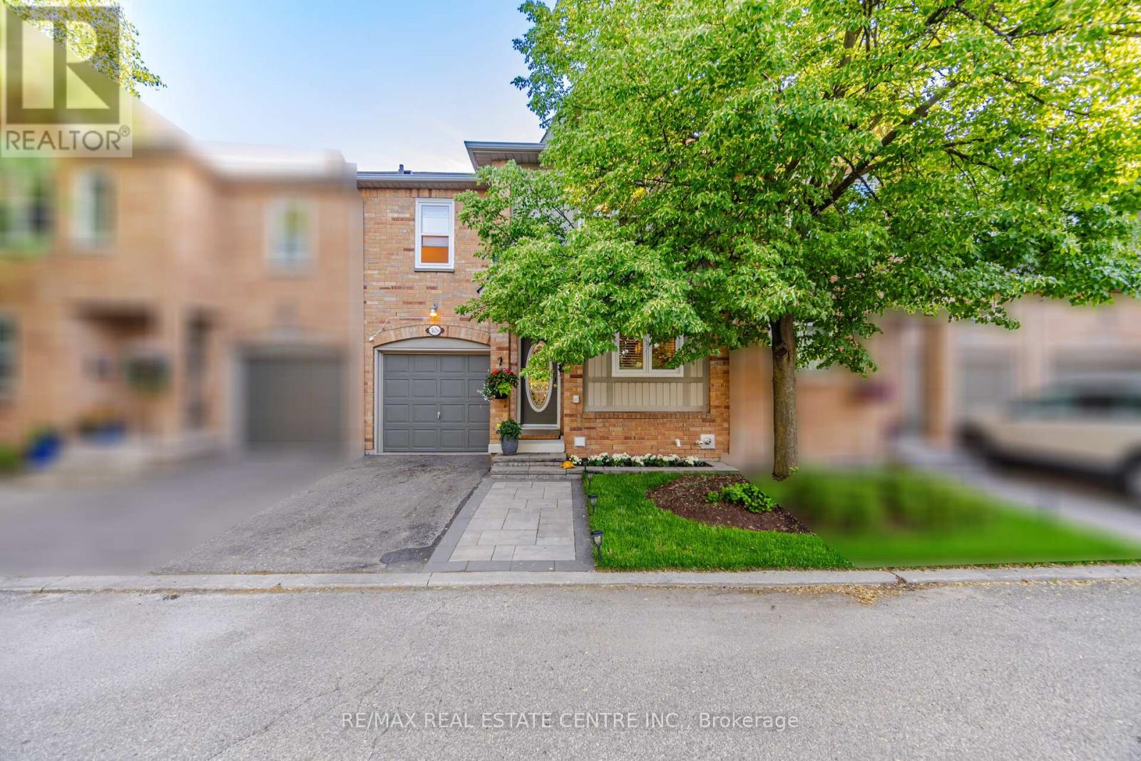 Row / Townhouse for Sale in 10B - 5865 DALEBROOK CRESCENT|Mississauga (Central Erin Mills), Ontario L5M5X1 2