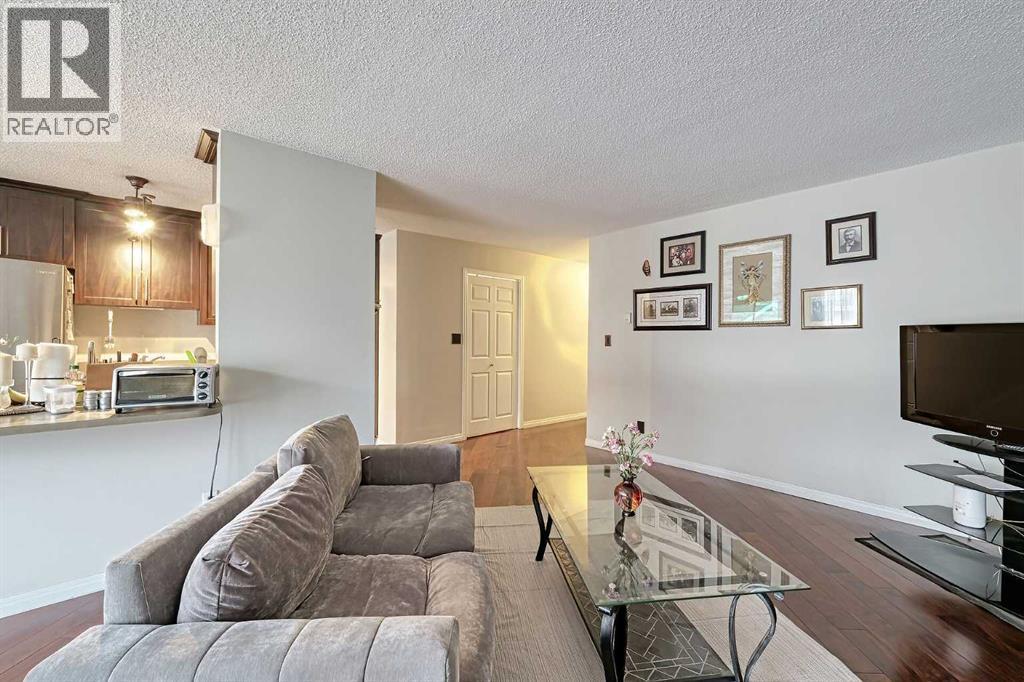 Apartment for Sale in 503, 1234 14 Avenue SW|Calgary, Alberta T3C0V9 2