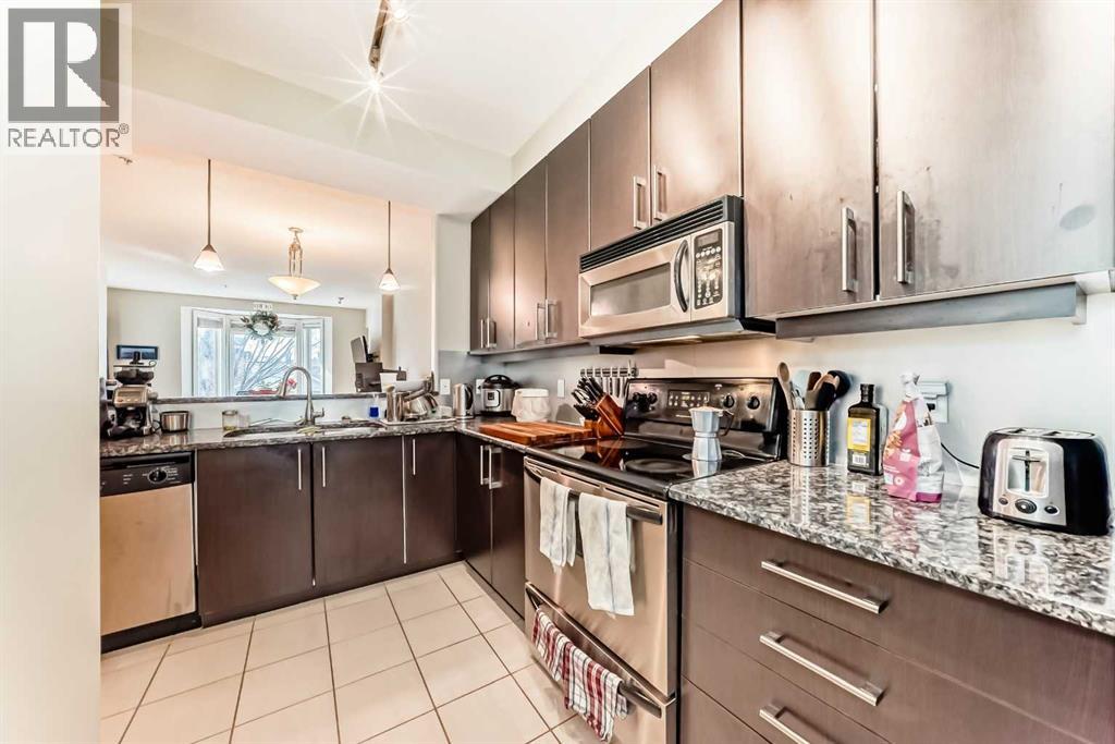 Apartment for Sale in 204, 830 Centre Avenue NE|Calgary, Alberta T2E9C3 2