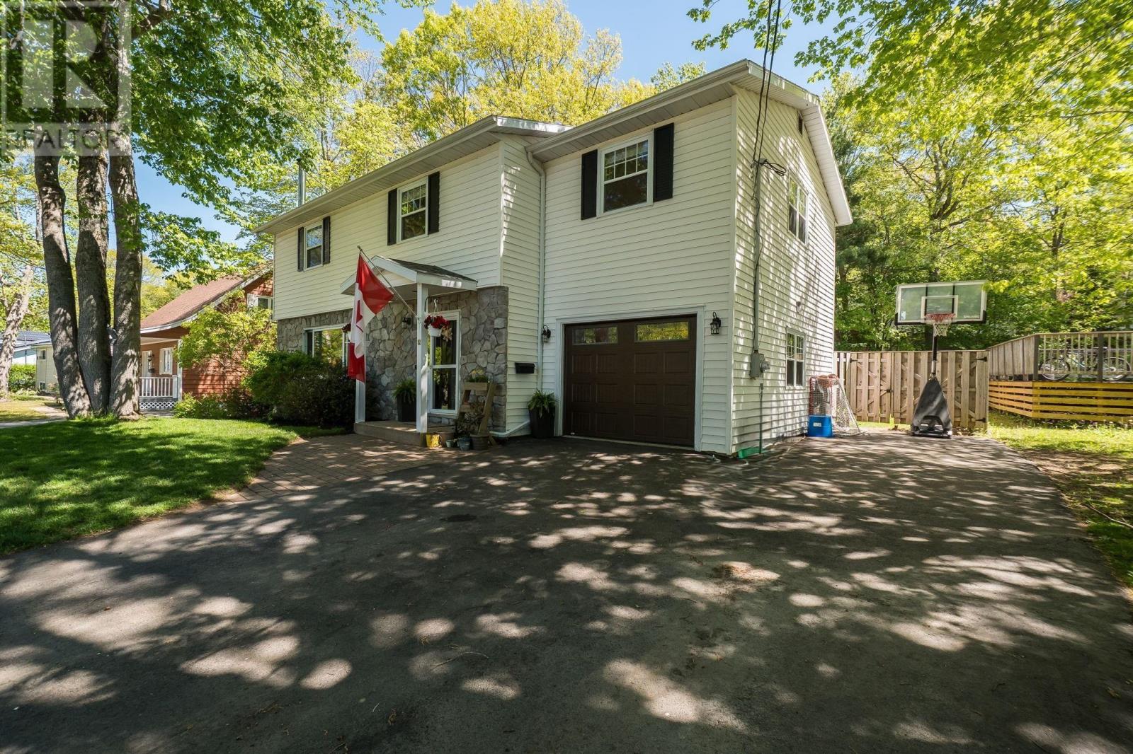 82 Hirtle Drive