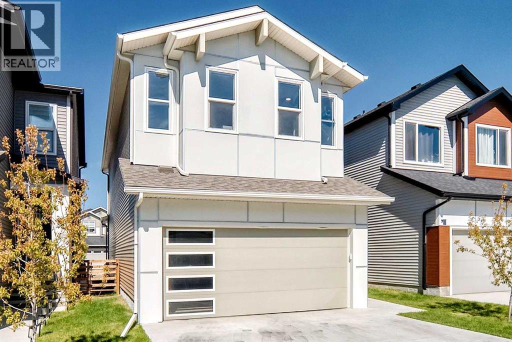 House for Sale in 27 Belvedere Point SE|Calgary, Alberta T2A7Y9