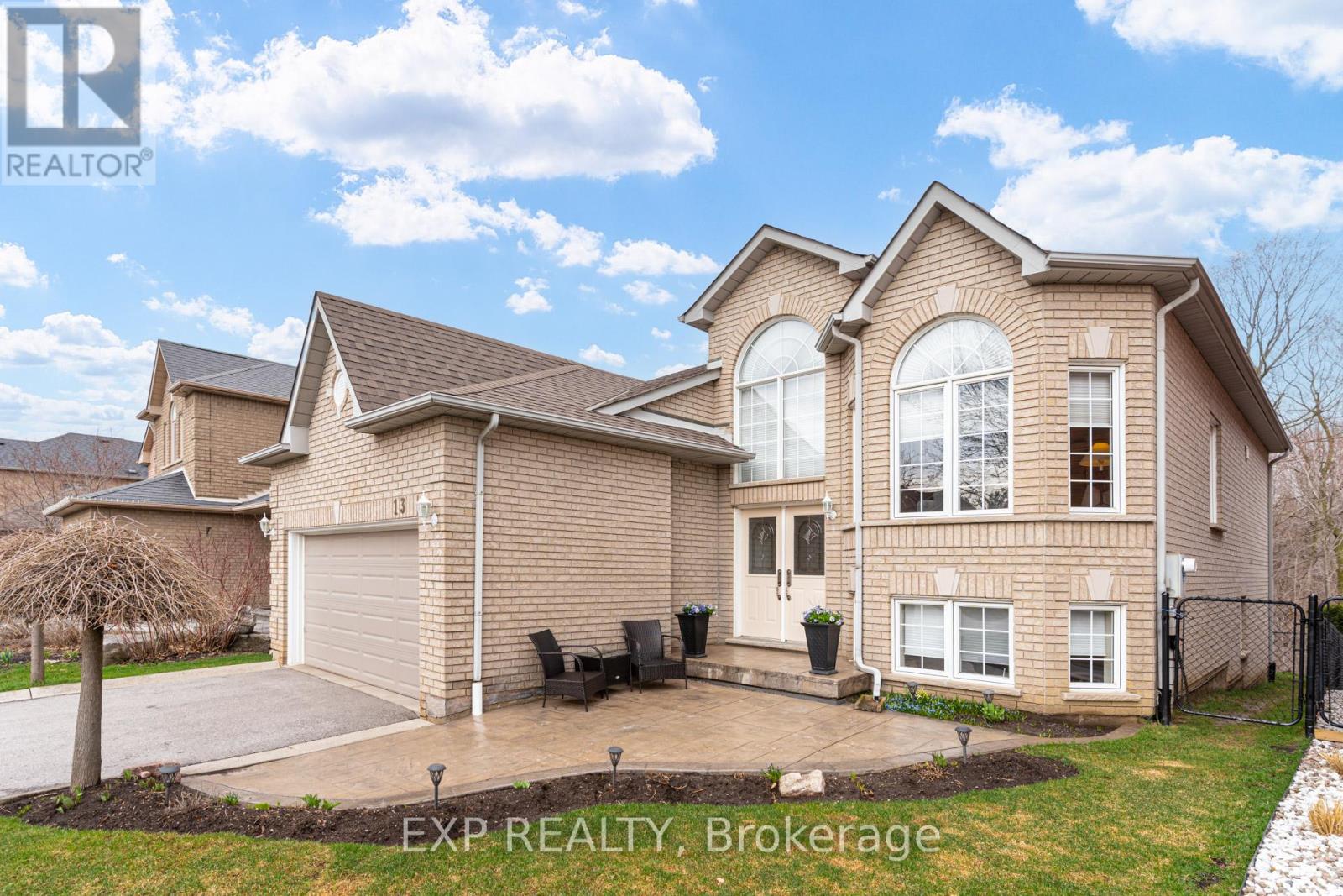 13 BLUEBERRY HILL COURT