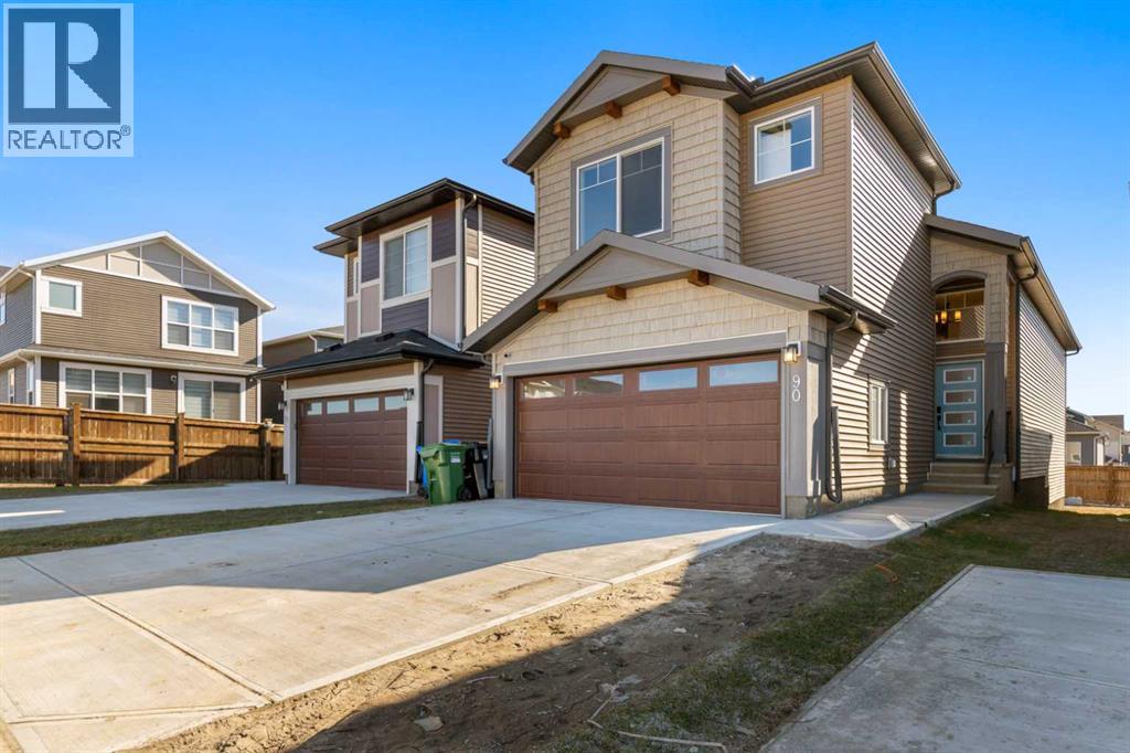 House for Sale in 90 Homestead Circle NE|Calgary, Alberta T3J5R6 2