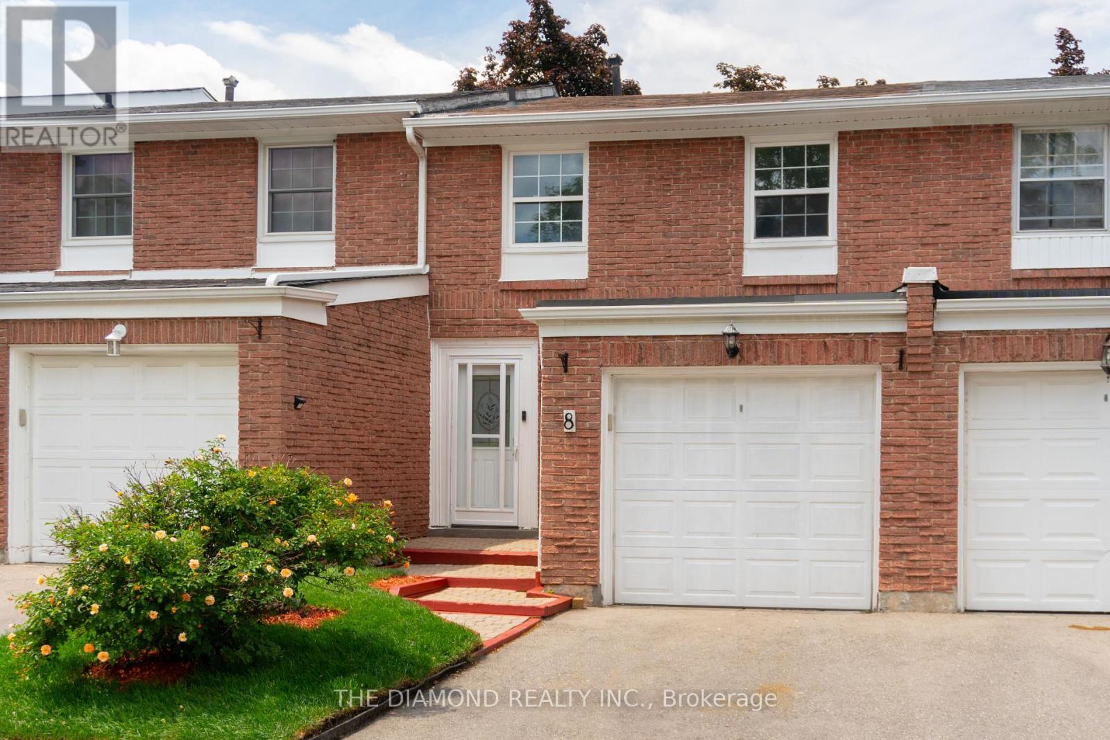 Row / Townhouse for Sale in 8 - 2288 THE COLLEGEWAY|Mississauga (Erin Mills), Ontario L5L3Z5 2