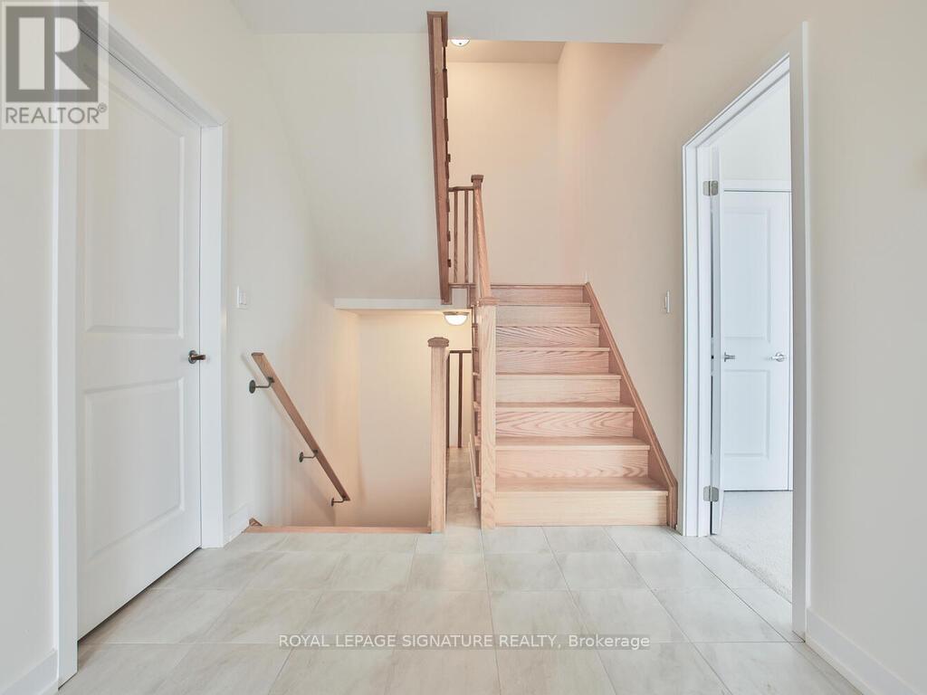 Row / Townhouse for Sale in 3148 PERKINS WAY|Oakville (JM Joshua Meadows), Ontario L6H7Z1 4