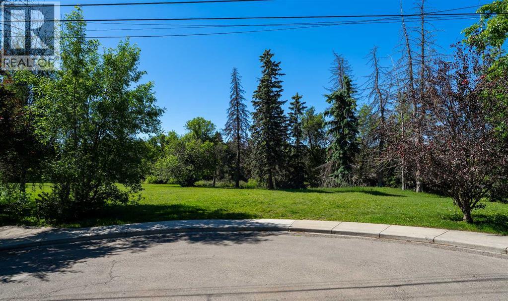 Property for Sale in 415 40 Avenue SW|Calgary, Alberta T2S0X5 5