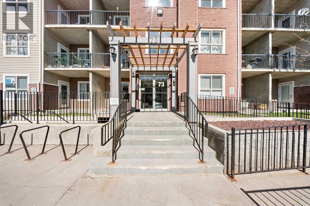 Apartment for Sale in 3206, 73 Erin Woods Court SE|Calgary, Alberta T2B3V2