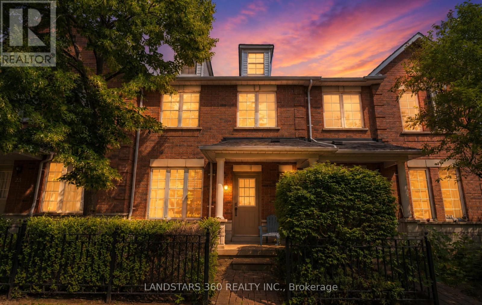 25 INTERLACKEN WAY