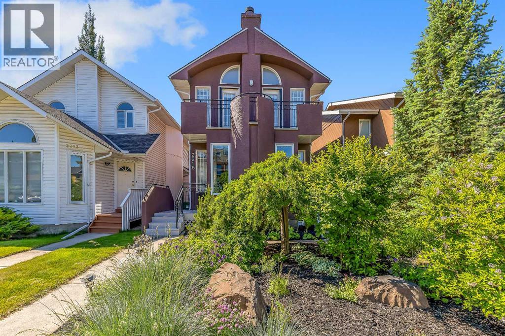 House for Sale in 2215 3 Avenue NW|Calgary, Alberta T2N0K7