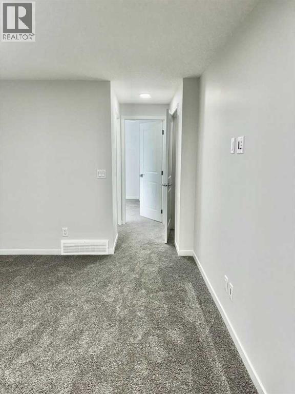 Duplex for Sale in 94 aquila Drive|Calgary, Alberta T3R2C4 3