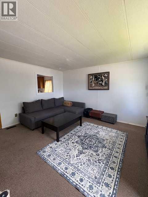 Mobile Home for Sale in 302, 6220 17 Avenue|Calgary, Alberta T2A0W6