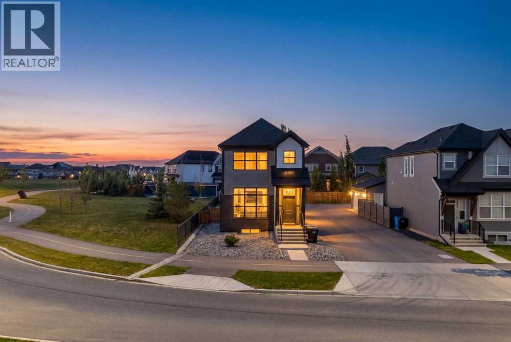 House for Sale in 314 Masters Road SE|Calgary, Alberta T3M2T4