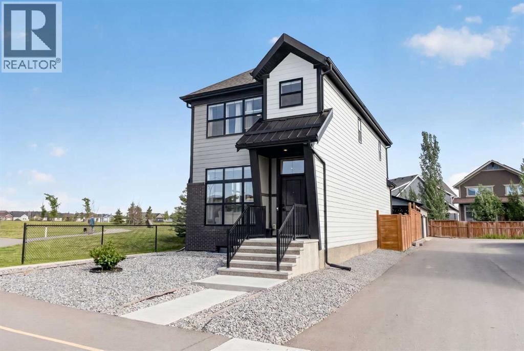 House for Sale in 314 Masters Road SE|Calgary, Alberta T3M2T4 4