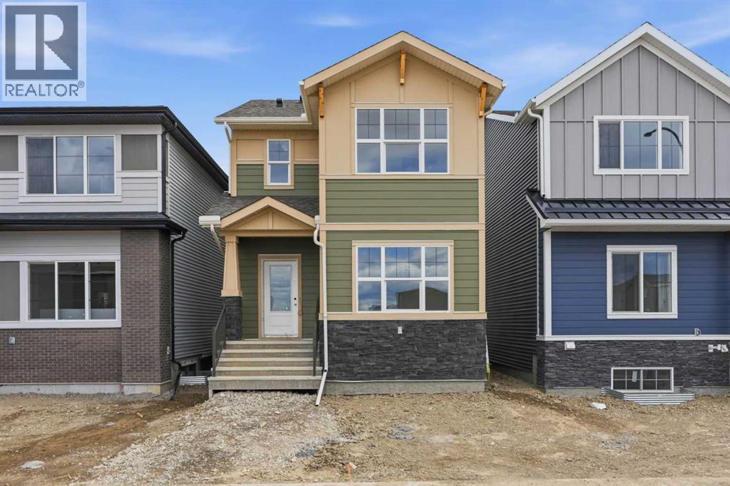 House for Sale in 76 Buffaloberry Manor SE|Calgary, Alberta T3M4A4
