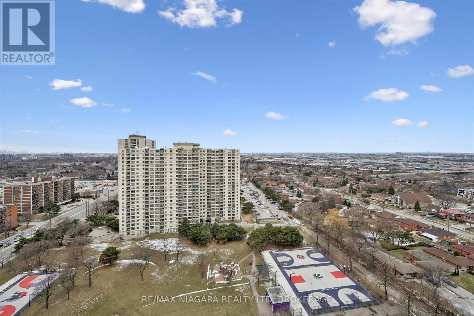 2306 - 340 DIXON ROAD