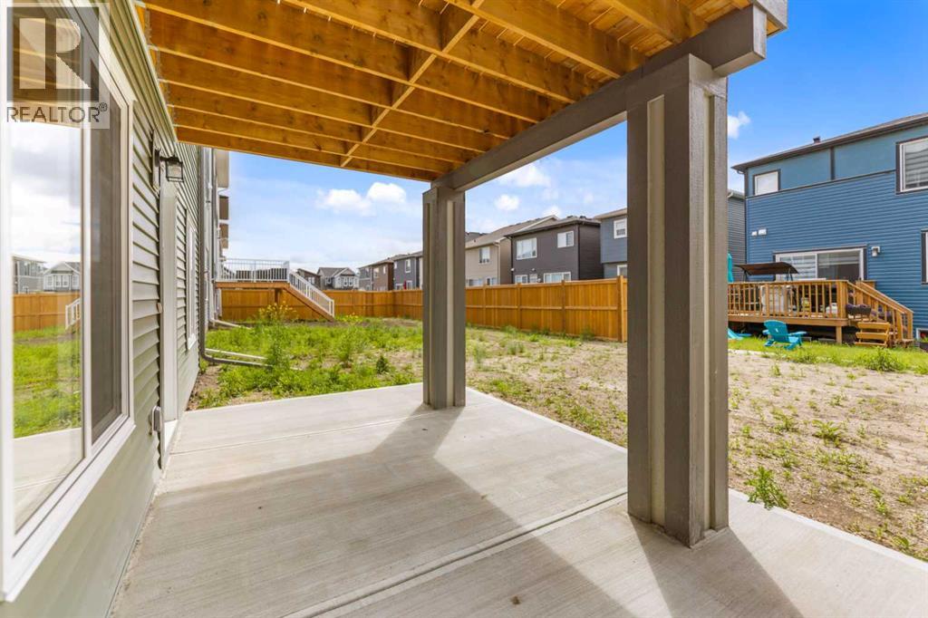 House for Sale in 47 Carringvue Passage NW|Calgary, Alberta T3P2G4 5