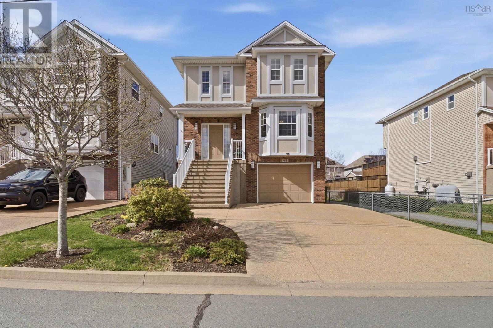 43 Fathom Court