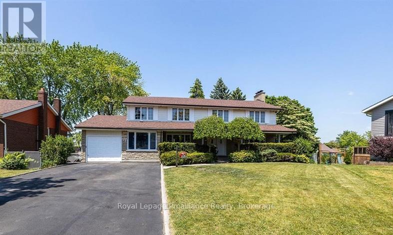 For sale: 35 PATRICK STREET, Quinte West (Trenton Ward), Ontario