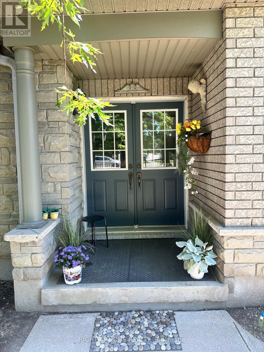 Row / Townhouse for Sale in 12 - 485 BRISTOL ROAD W|Mississauga (Hurontario), Ontario L5R4G2 2