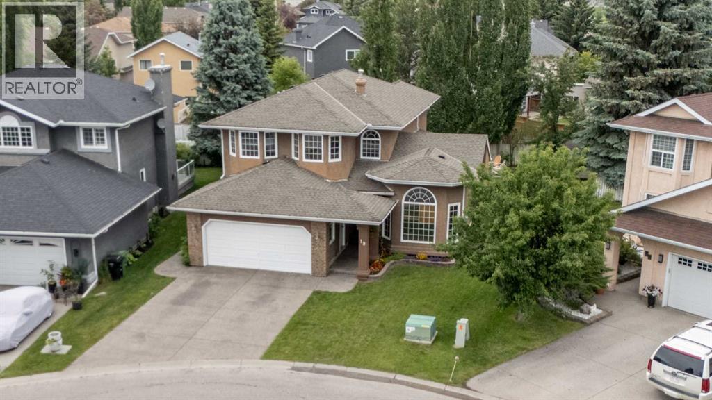 House for Sale in 19 Mckenzie Lake Manor SE|Calgary, Alberta T2Z1Y4