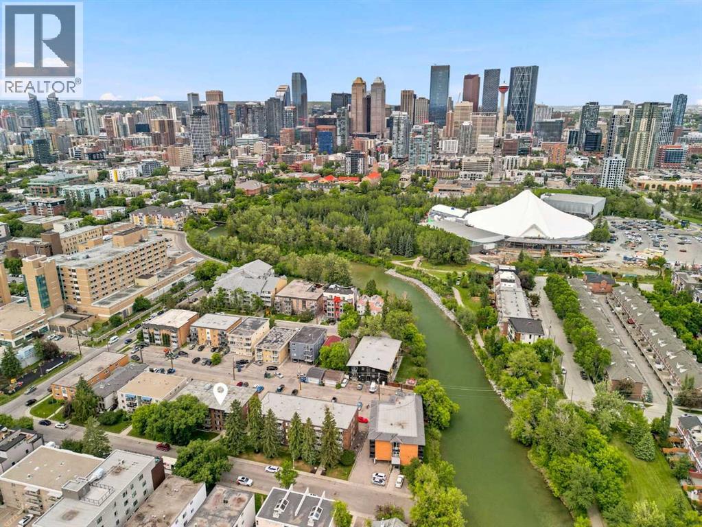 Apartment for Sale in 102, 120 24 Avenue SW|Calgary, Alberta T2S0J9 4