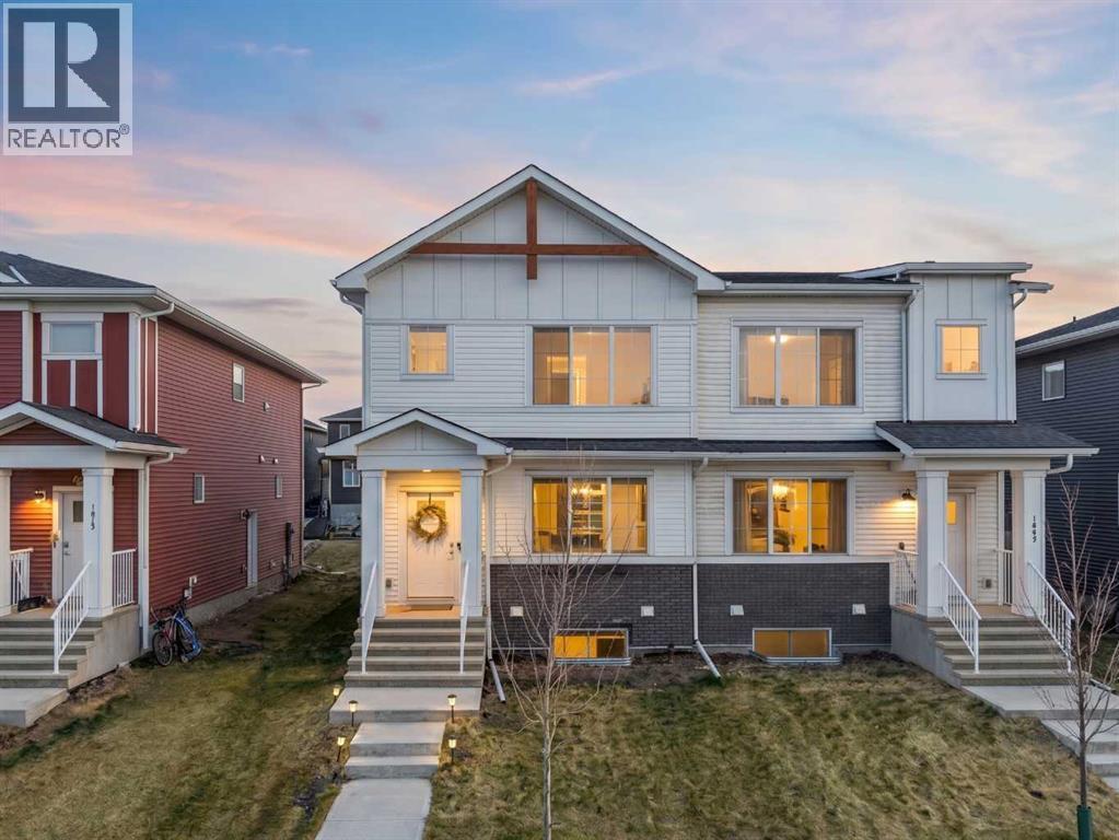Duplex for Sale in 1053 west lakeview|Chestermere, Alberta T1X2T2