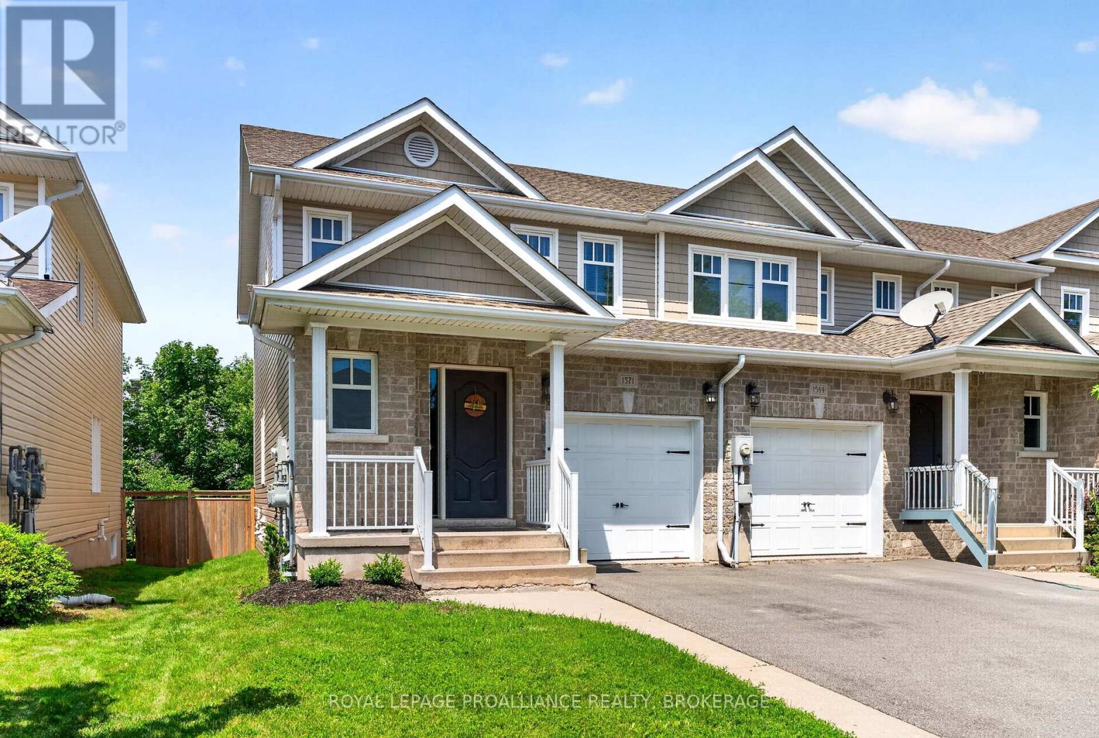 ホームラドン For sale: 1571 CRIMSON CRESCENT, Kingston (City Northwest