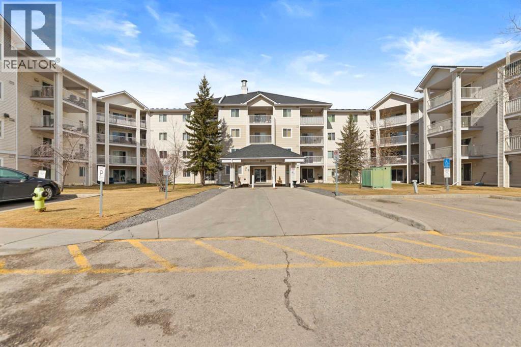 Apartment for Sale in 1102, 6224 17 Avenue SE|Calgary, Alberta T2A7X8