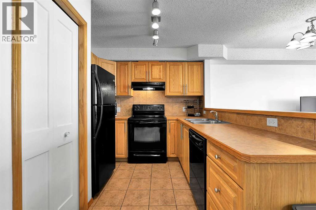Apartment for Sale in 218, 92 Saddletree Court NE|Calgary, Alberta T3J0K9 5