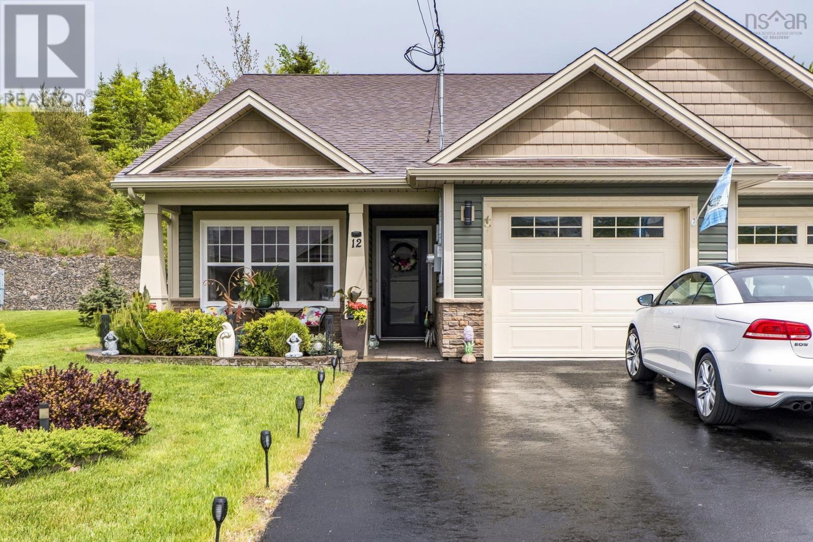 12 Edward Drive