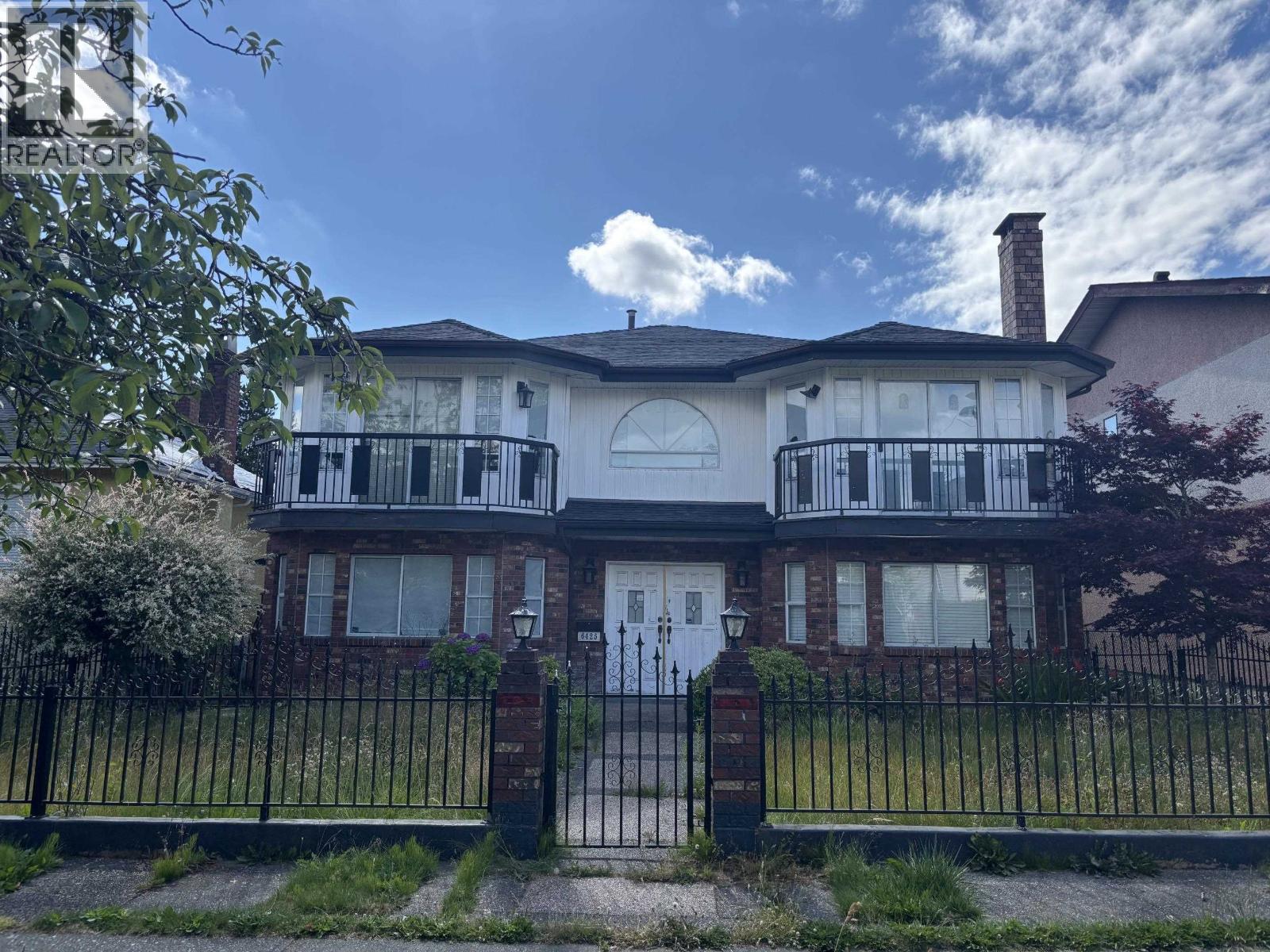 6425 ONTARIO STREET