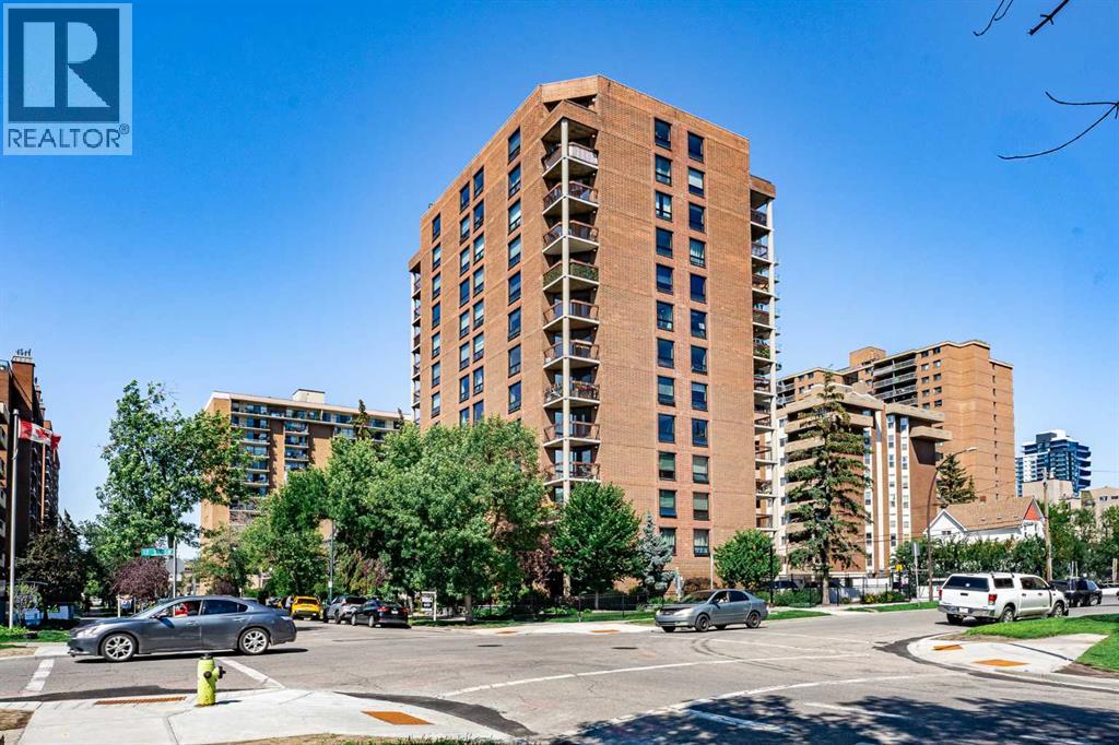Apartment for Sale in PH2, 1304 15 Avenue SW|Calgary, Alberta T3C0X7 2