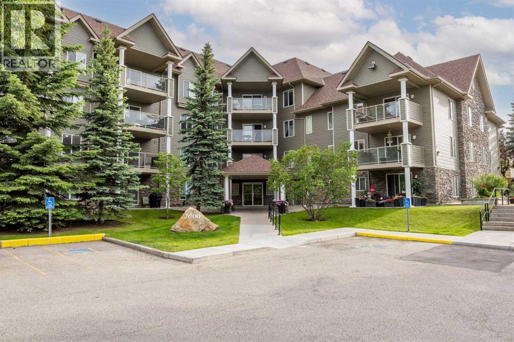 Apartment for Sale in 2206, 2000 Millrise Point SW|Calgary, Alberta T2P3W4
