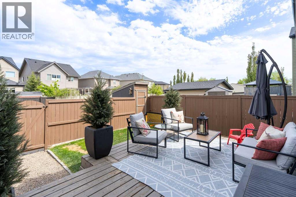 Duplex for Sale in 24 Copperpond Road SE|Calgary, Alberta T2Z0L7 4