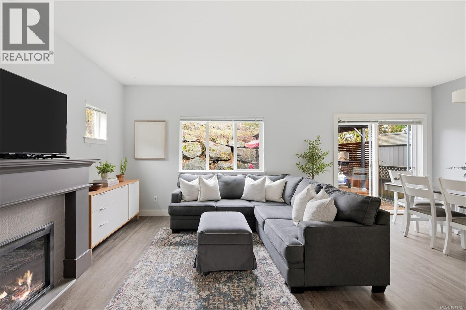 1184 Parkdale Creek Gdns