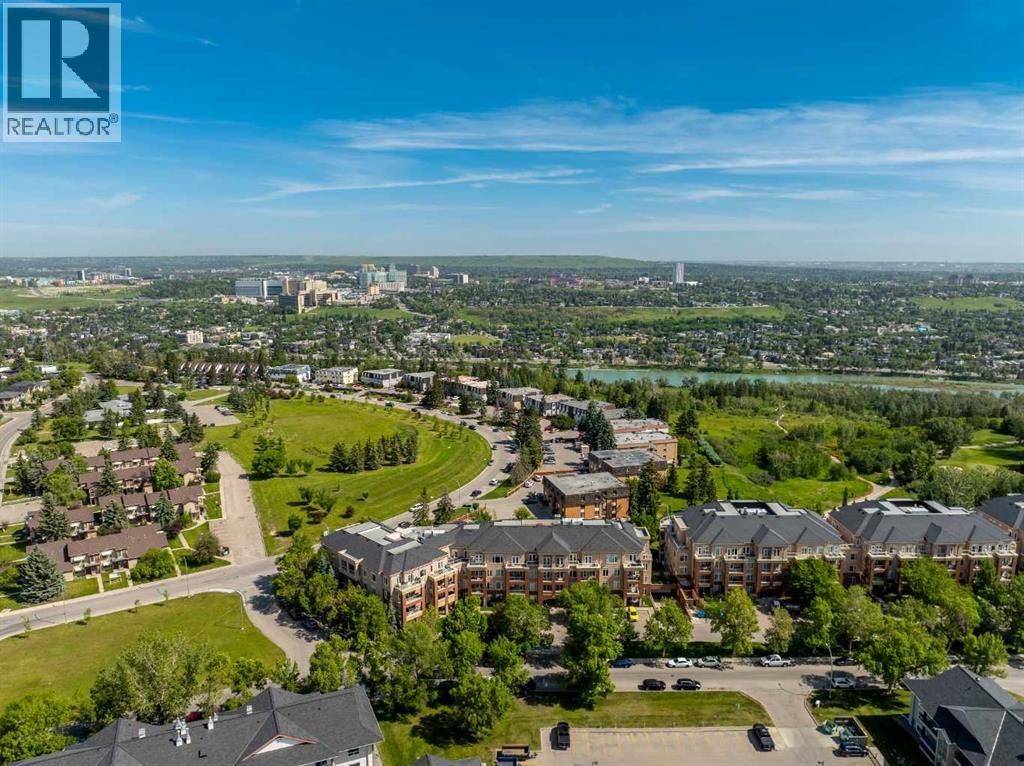 Apartment for Sale in 405, 2 Hemlock Crescent SW|Calgary, Alberta T3C2Z1 4
