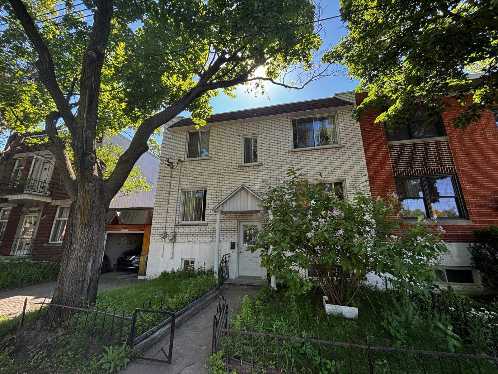 2564-2566 Rue Dandurand