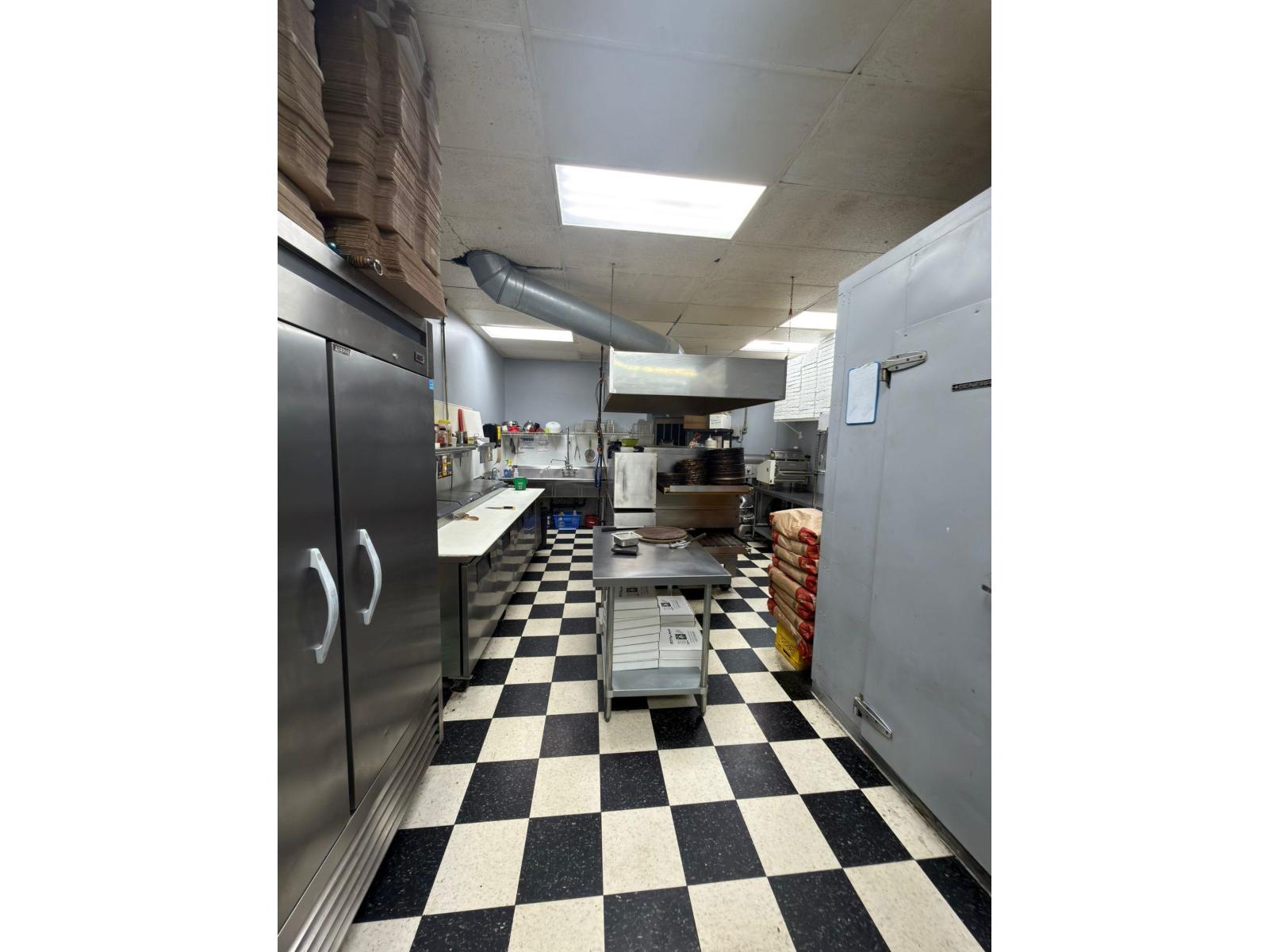 Commercial Property — Abbotsford, Abbotsford, BC photo 2