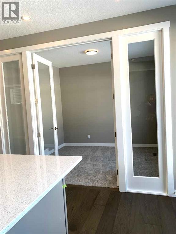 House for Sale in 156 Crimson Ridge Place NW|Calgary, Alberta T3L0K4 5