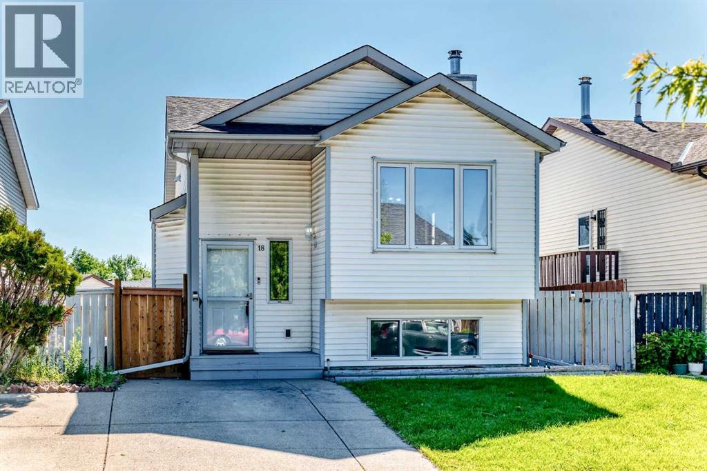 House for Sale in 18 Erin Ridge Court SE|Calgary, Alberta T2B3B2