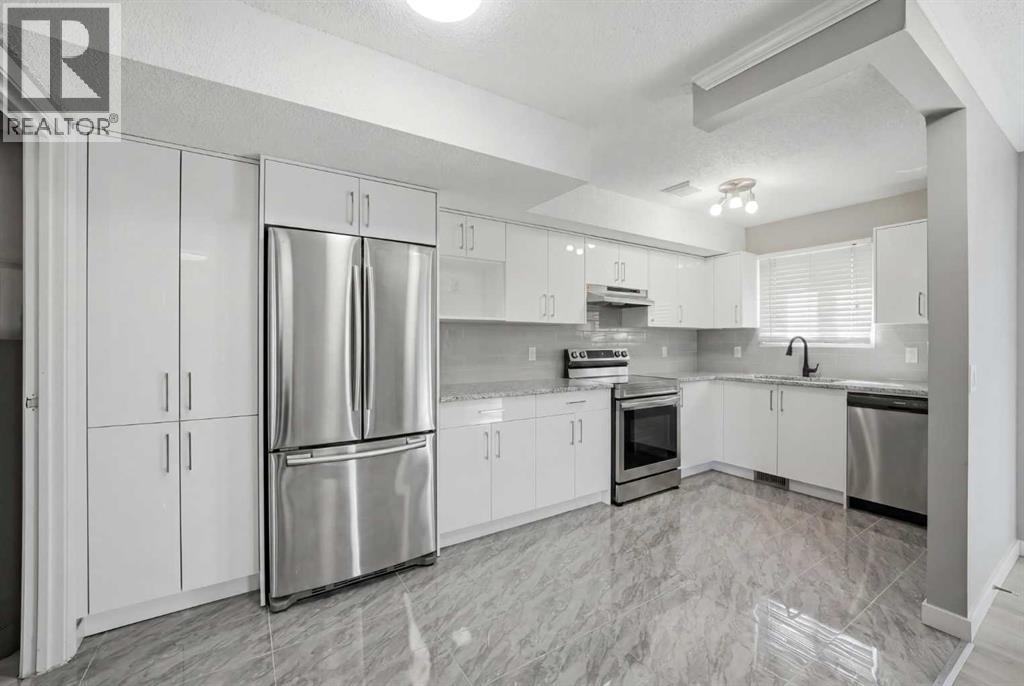 Row / Townhouse for Sale in 1, 108 Grier Terrace NE|Calgary, Alberta T2K5Y6 5