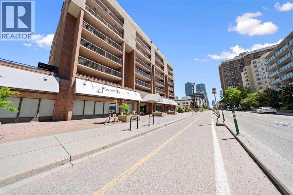 Apartment for Sale in 305, 718 12 Avenue SW|Calgary, Alberta T2R0H7 2