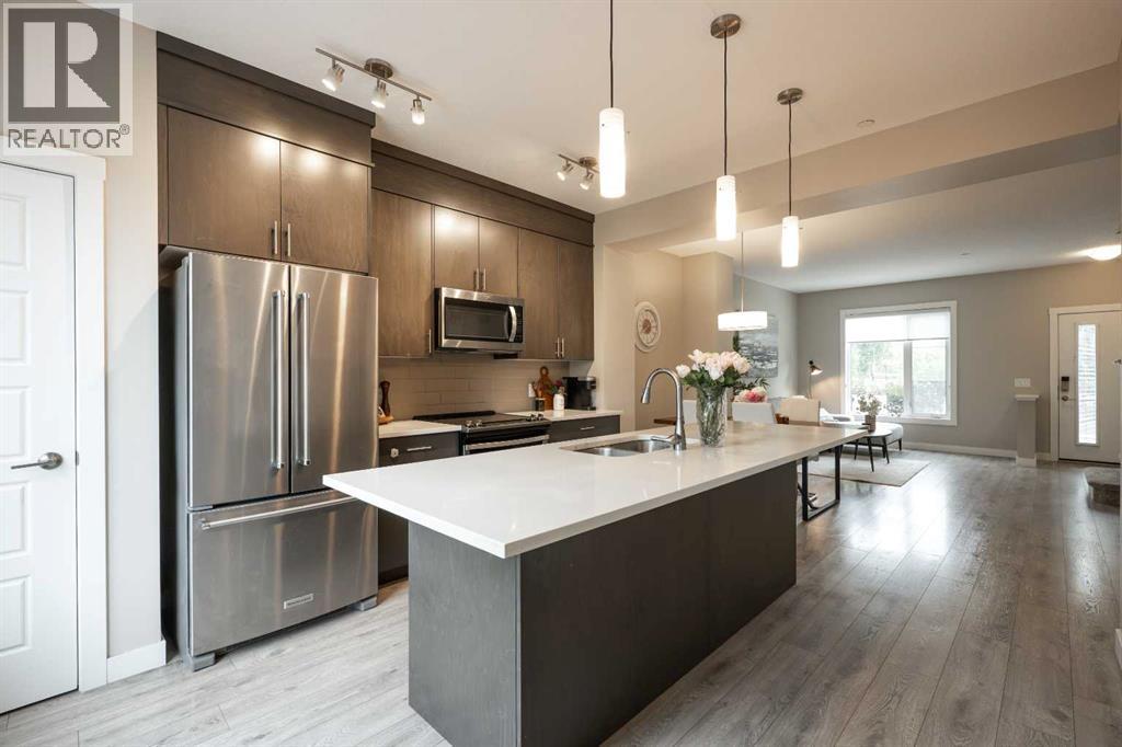 Row / Townhouse for Sale in 156 Livingston Common NE|Calgary, Alberta T3P1K1 5