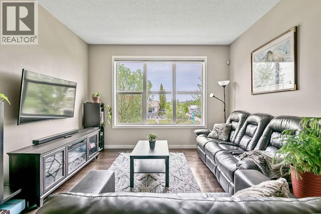 Row / Townhouse for Sale in 1410, 10 Auburn Bay Avenue SE|Calgary, Alberta T3M0P6 5